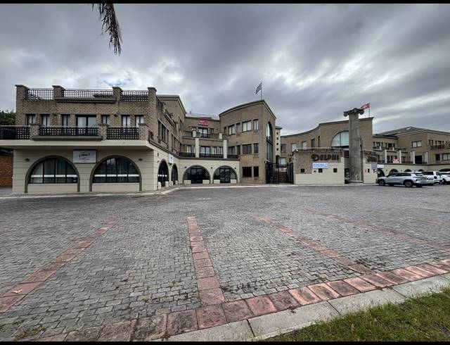 270M² OFFICE TO LET IN TYGER VALLEY